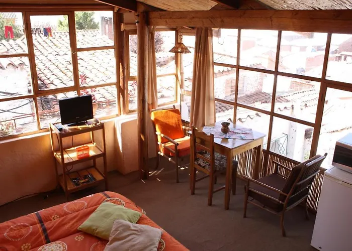 Casa De Mama - The Treehouse Aparthotel